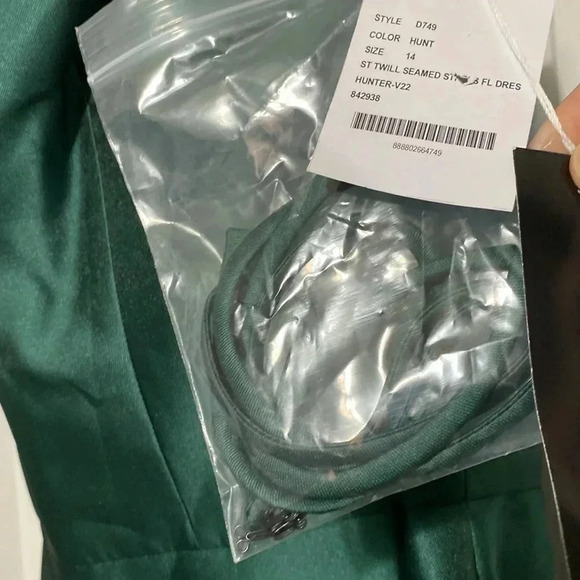 Alfred Sung forest green satin long dress size 14 - Picture 12 of 15